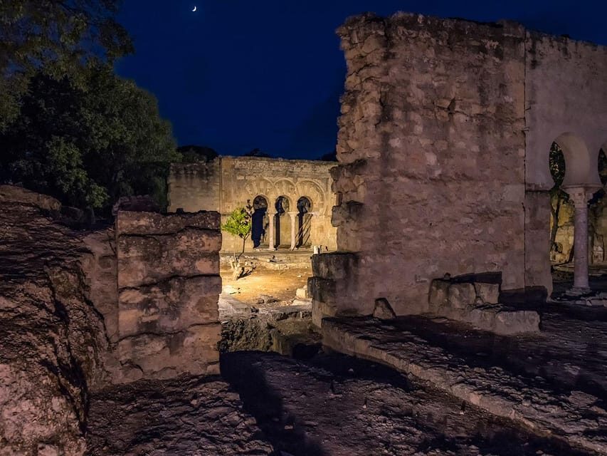 Cordoba: Guided Tour of Medina Azahara at Night - Getting there from Córdoba: bus option and meeting point
