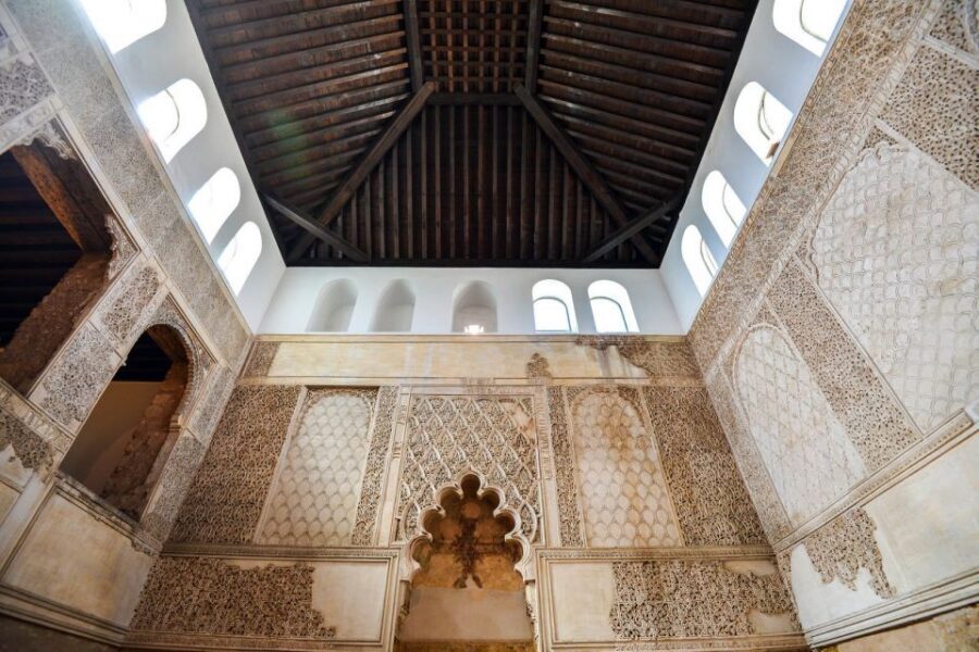 Córdoba Guided Tour of the Mosque, Jewish Quarter & Alcazar - The Mosque–Cathedral: why the guide’s structure makes it click