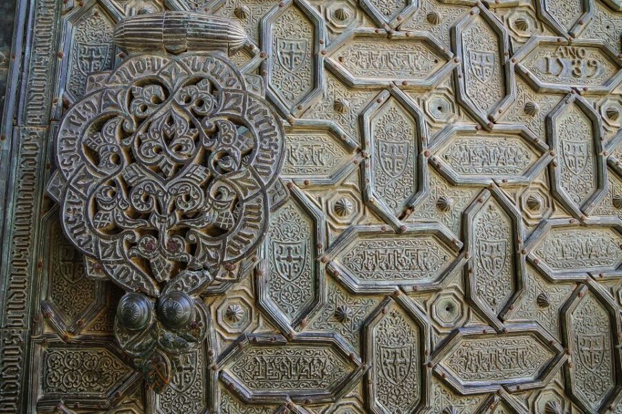 Córdoba: Mosque-Cathedral and Alcazar Tour - Why this Mosque-Cathedral and Alcázar combo is worth 2.5 hours