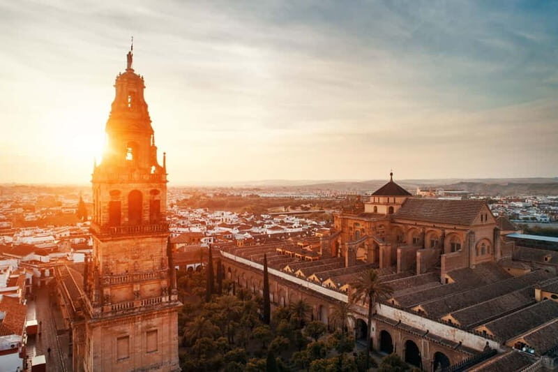 Córdoba: Mosque-Cathedral, Jewish Quarter and Alcázar Tour - Who should book this tour, and who might skip it