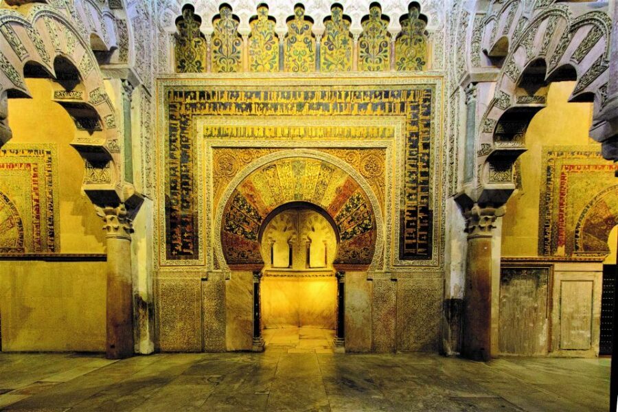 Córdoba Mosque, Jewish Quarter and Alcázar 3-Hour Tour - A 3-hour circuit of Córdoba’s three faiths
