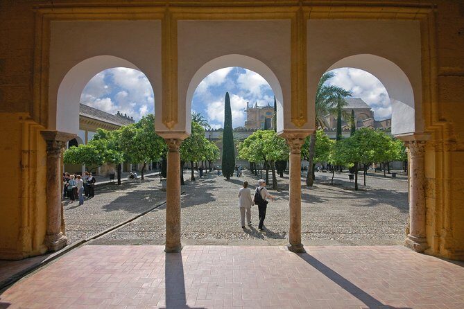 Cordoba Mosque & Jewish Quarter Guided Tour with tickets - Price and value: what $39.76 buys you (and what it doesn’t)