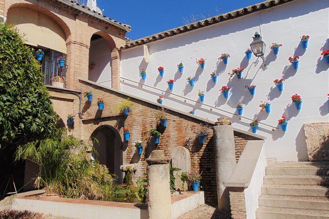 Guided Tour Jewish Quarter and Mosque-Cathedral of Córdoba with tickets - Tickets, mobile access, and the value of paying once