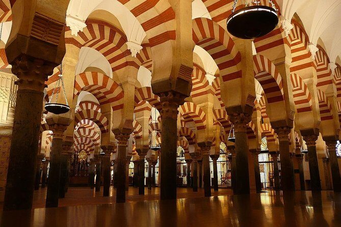 Guided tour of the Mosque-Cathedral in Private tickets included - A Private, Ticketed Visit That Keeps the Mezquita From Feeling Random