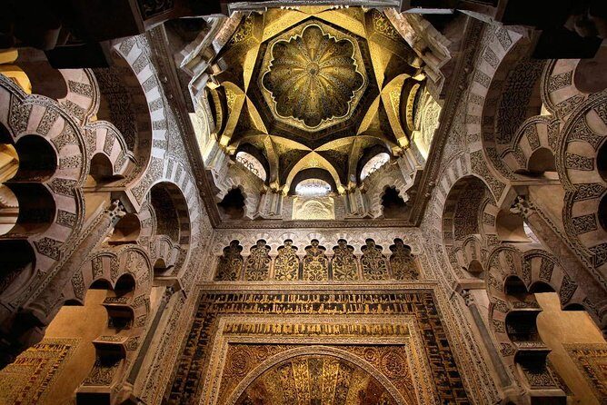 Guided tour of the Mosque-Cathedral in Private tickets included - Inside Mezquita Cathedral de Córdoba: How the Guide Makes the Layers Click