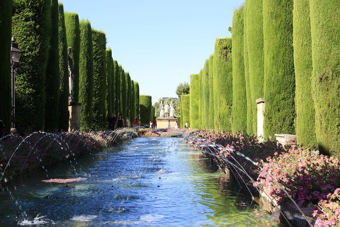 Guided visit to Alcazar de los Reyes Cristianos with admission - Alcázar de los Reyes Cristianos: a single monument that covers centuries
